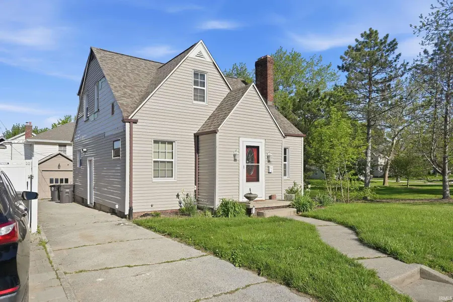 4522 S Calhoun Street, Fort Wayne, IN 46807 - #2