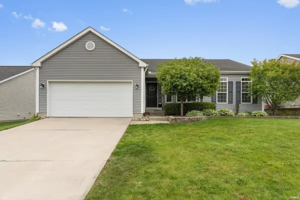 2350 Harwood Street, South Bend, IN 46614