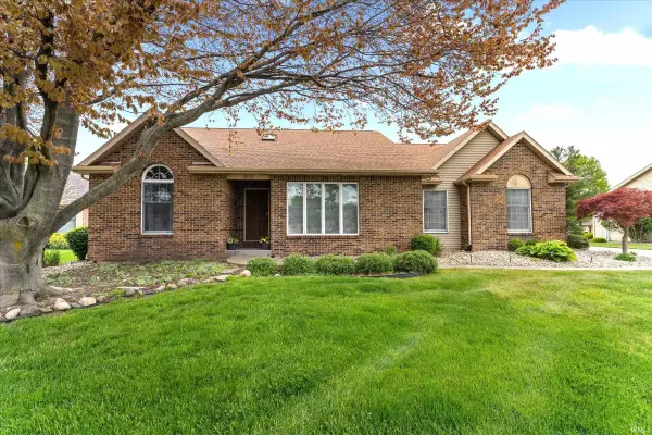 6125 Lansdown Court, South Bend, IN 46614