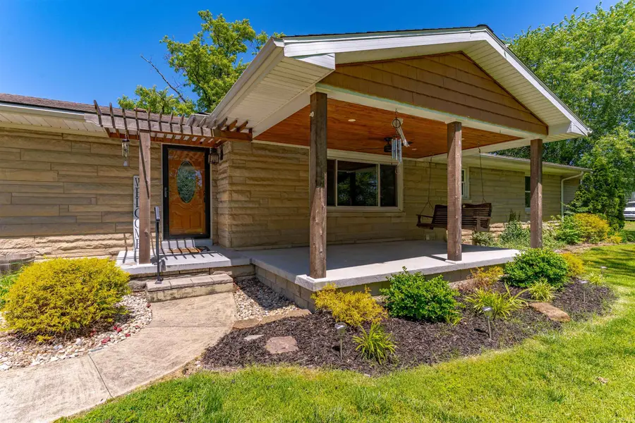 414 E Walnut Street, Owensville, IN 47665 - #3