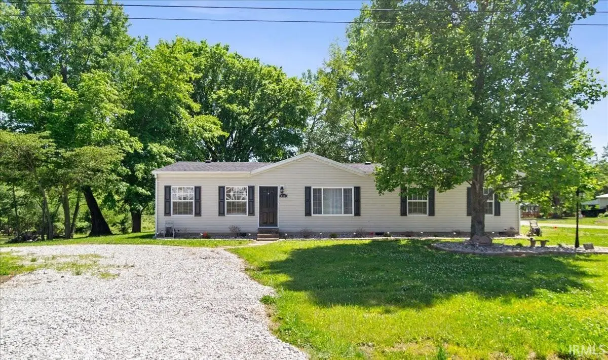 414 E State Road 64, Oakland City, IN 47660 - #1
