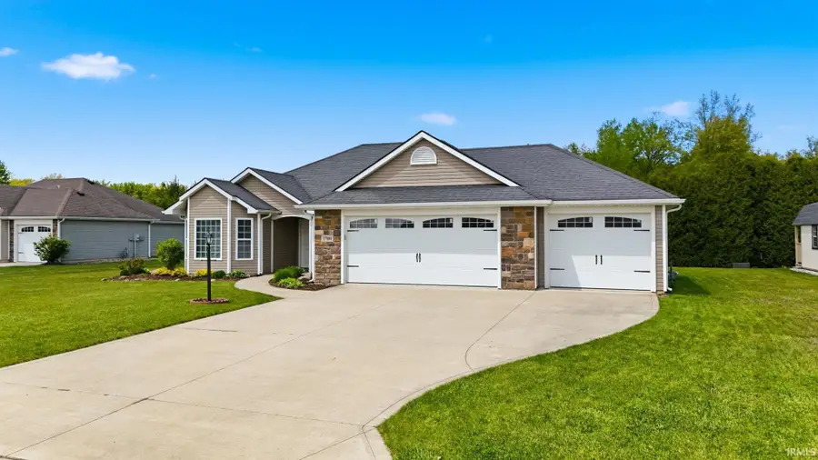 17004 Hamptons Parkway, New Haven, IN 46774 - #3