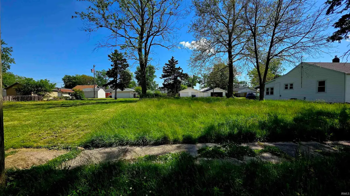 1809 W 7th Street, Muncie, IN 47302 - #1