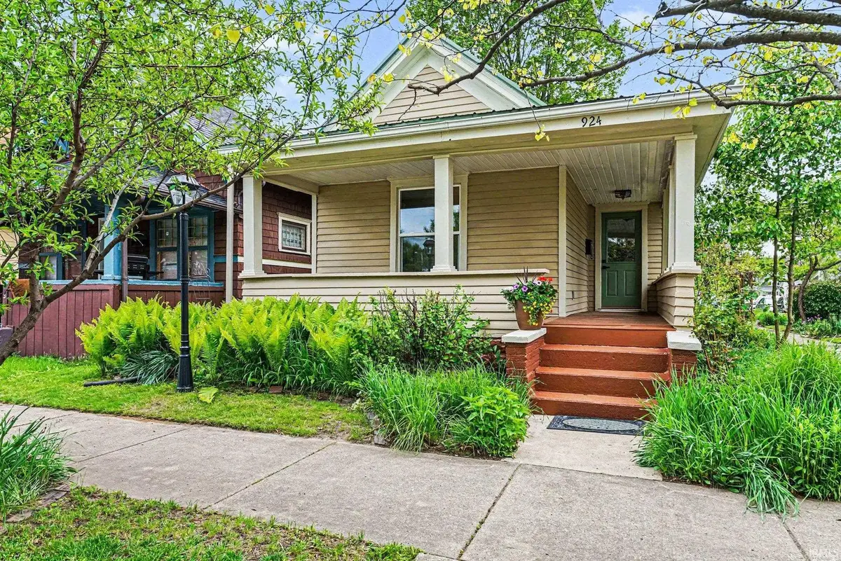 924 California Avenue, South Bend, IN 46616 - #1