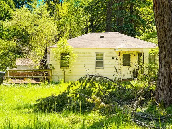 52758 Lynnwood Avenue, South Bend, IN 46628