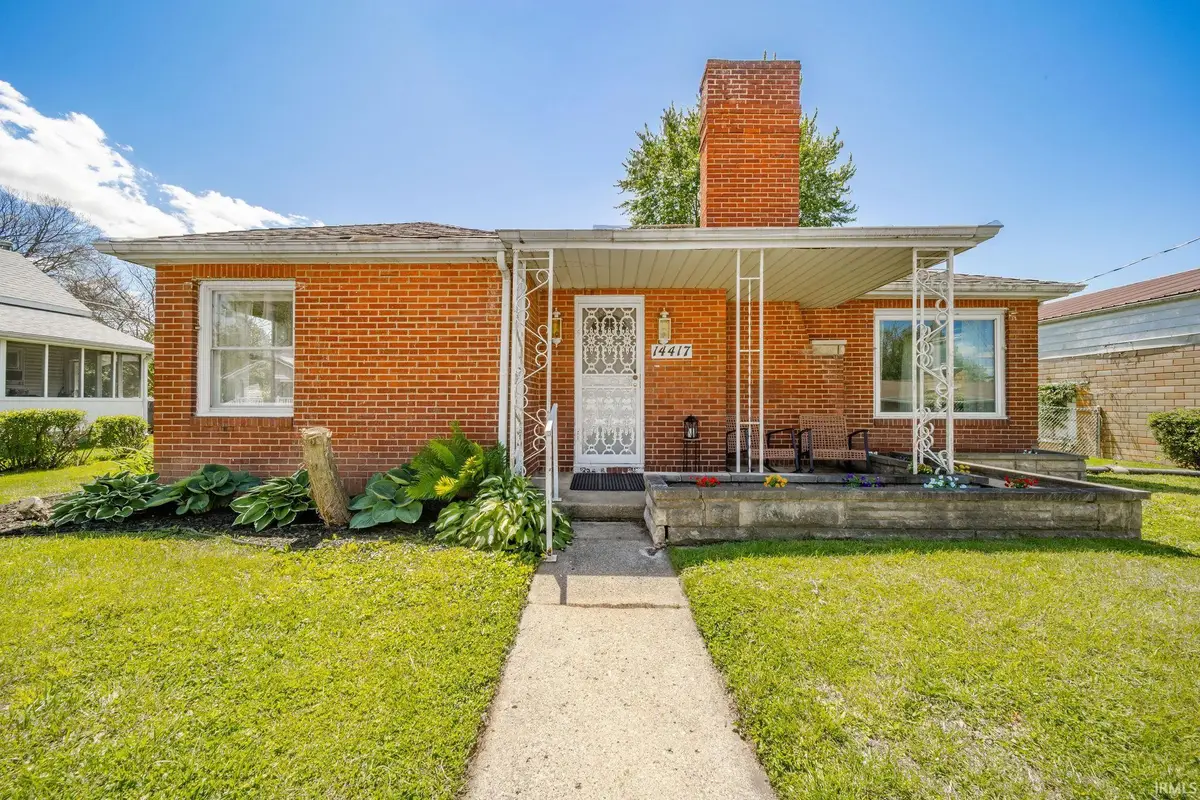 14417 W Wayne Street, Daleville, IN 47334 - #1