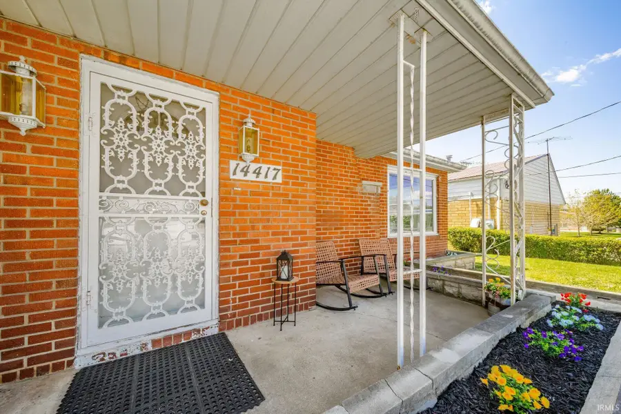 14417 W Wayne Street, Daleville, IN 47334 - #2