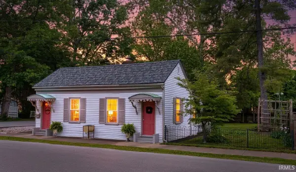 700 Main Street, New Harmony, IN 47631