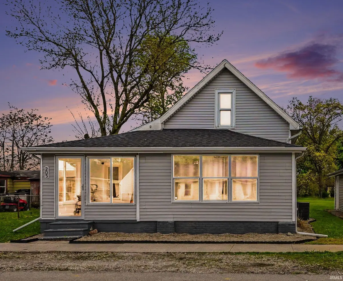 205 E Smith Street, Milford, IN 46542 - #1