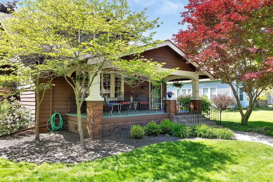 1005 S 8th Street, Goshen, IN 46526 - #2