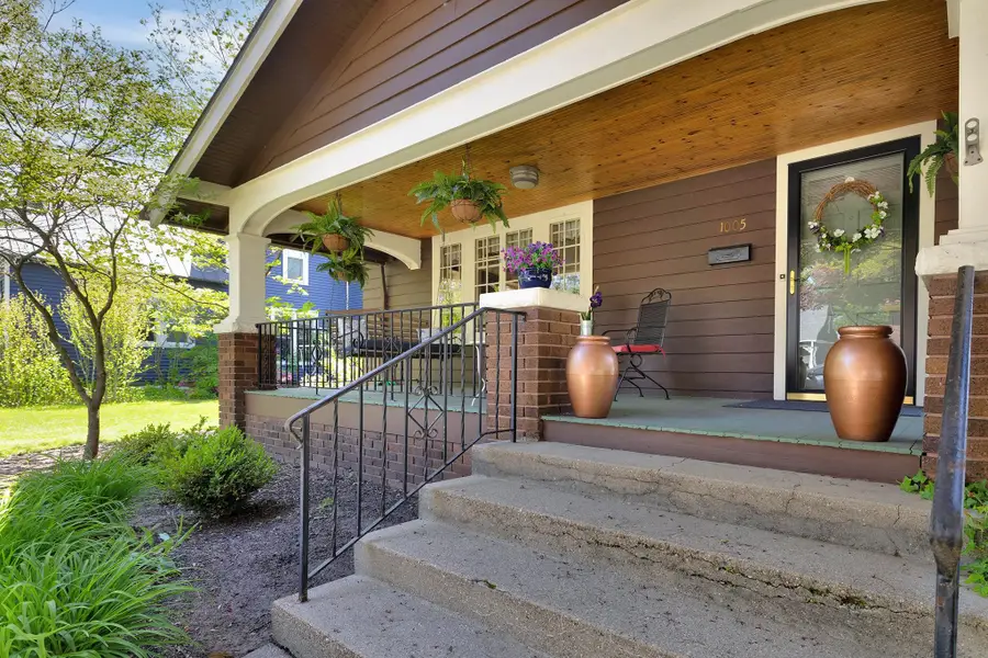 1005 S 8th Street, Goshen, IN 46526 - #3