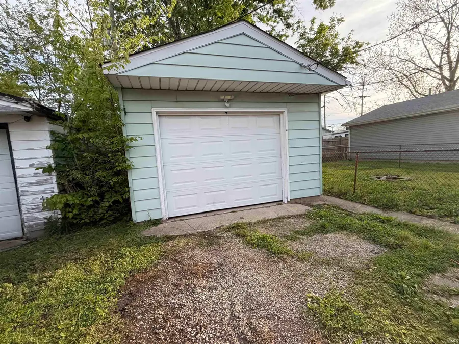 2434 Plum Street, New Castle, IN 47362 - #3