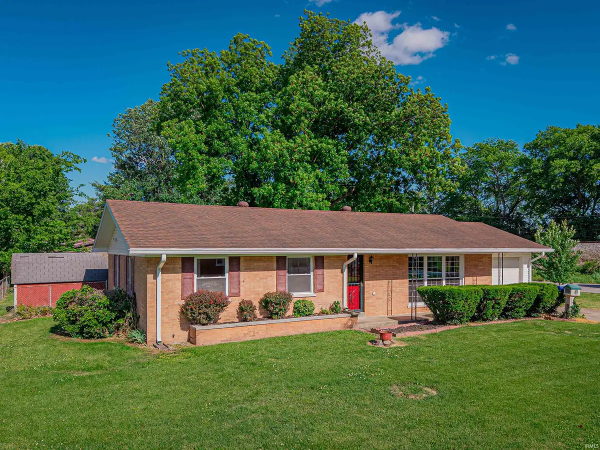 1300 Harriett Street, Mount Vernon, IN 47620 - #1