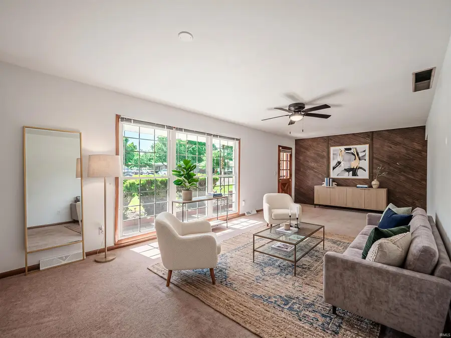 1300 Harriett Street, Mount Vernon, IN 47620 - #2