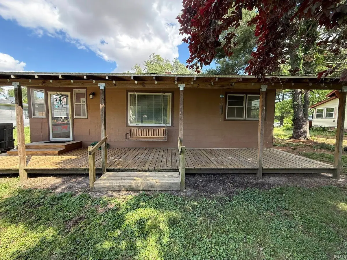 204 S Wabash Street, Oaktown, IN 47561 - #1