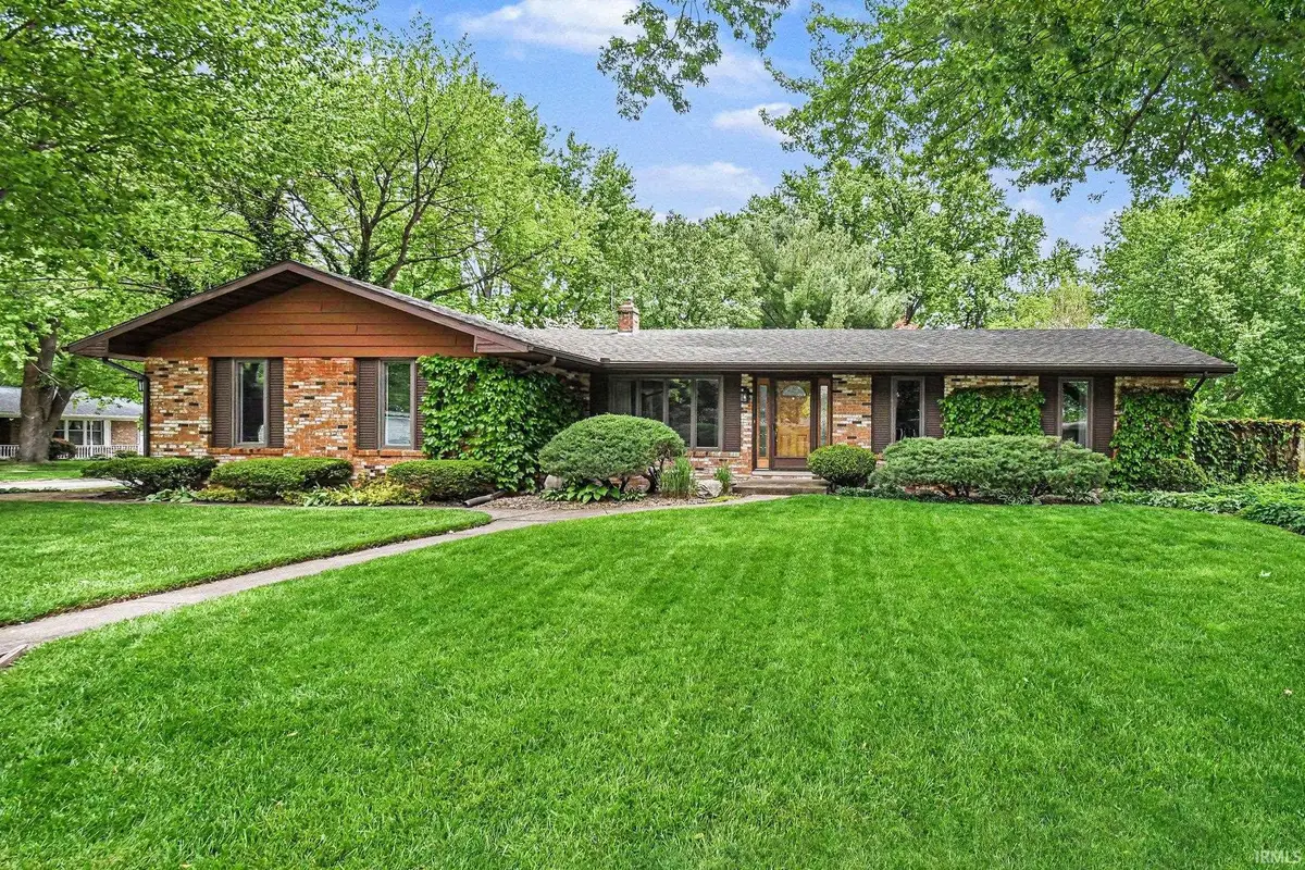 702 Lexington Drive, Goshen, IN 46526 - #1
