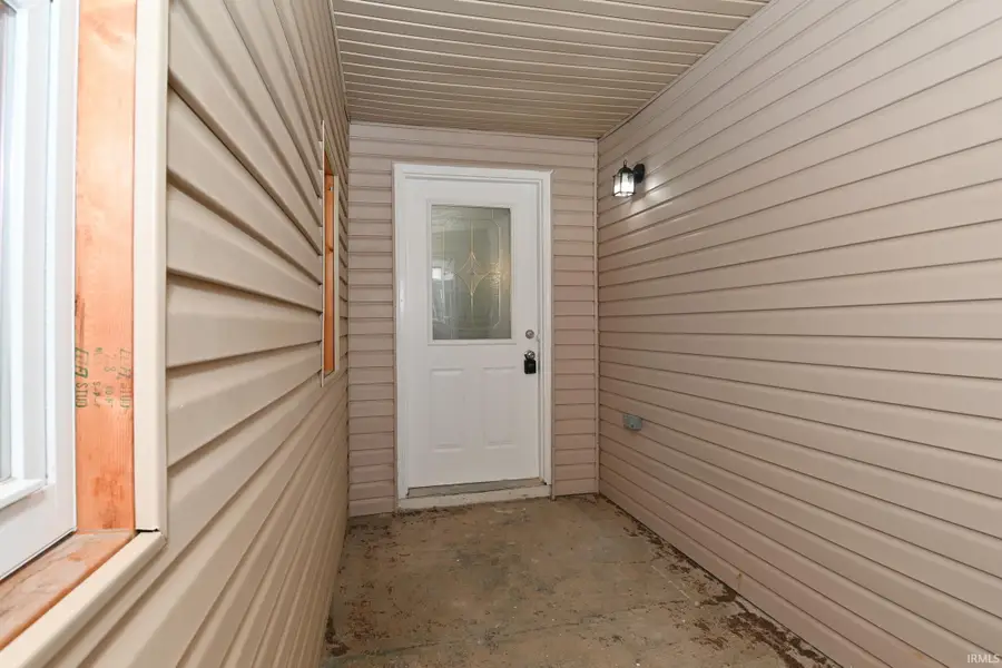 805 S 17th Street, Elwood, IN 46036 - #2