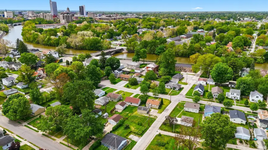1610 Hillside Avenue, Fort Wayne, IN 46805 - #3