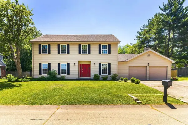 6301 E Oak Street, Evansville, IN 47715