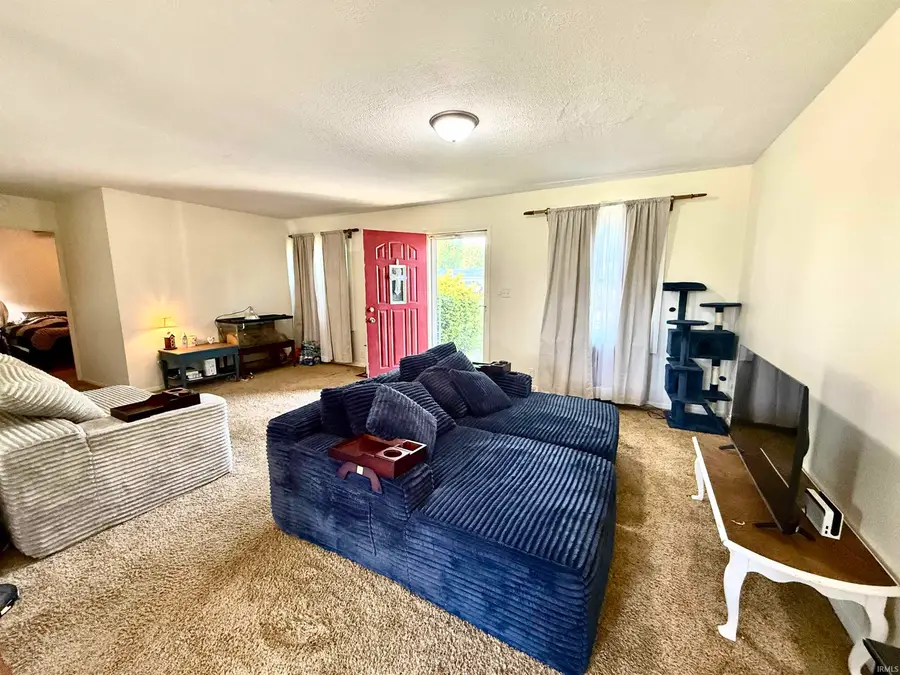 1805 W Wenlock Drive, Marion, IN 46952 - #2