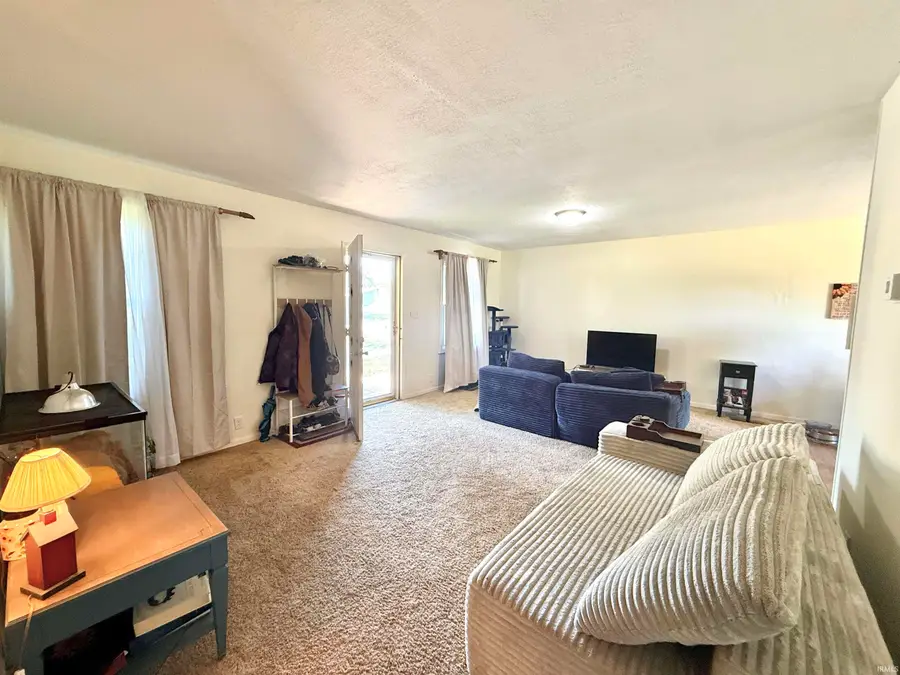 1805 W Wenlock Drive, Marion, IN 46952 - #3