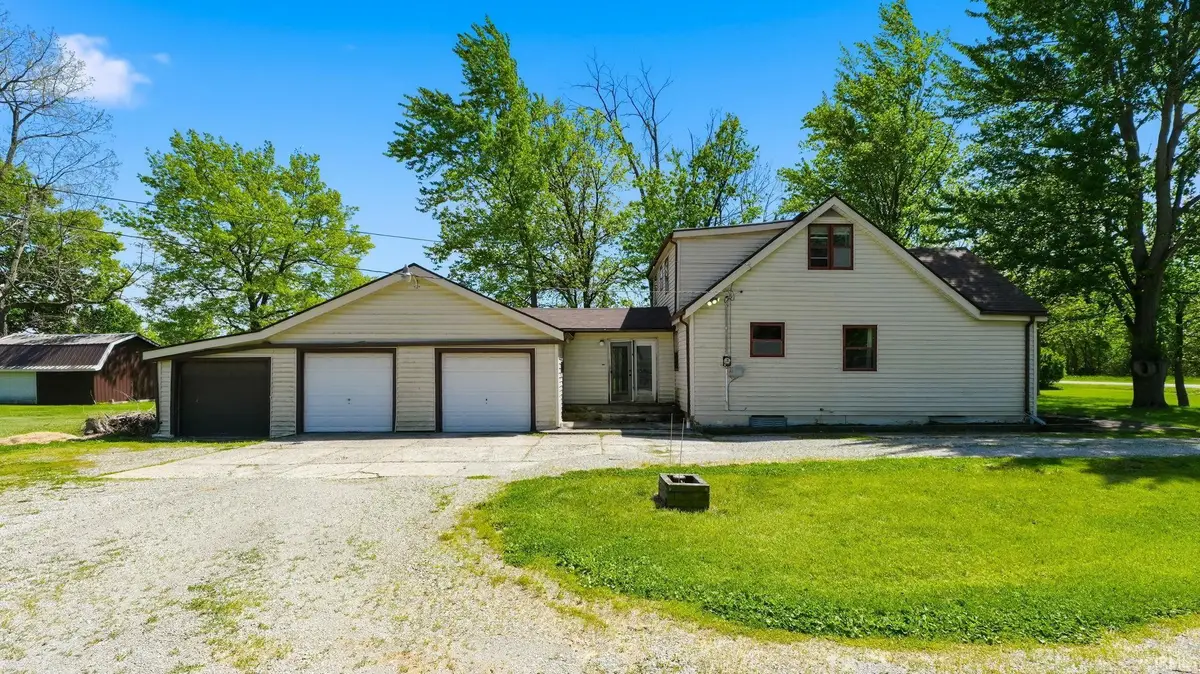 6304 Hazelett Road, Fort Wayne, IN 46835 - #1