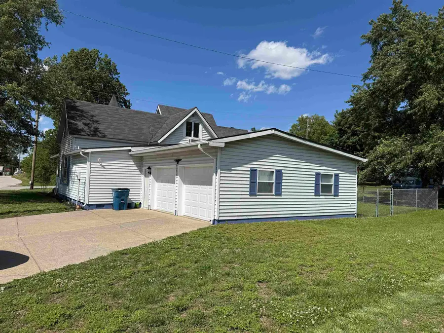 310 W Main Street, Oaktown, IN 47561 - #3