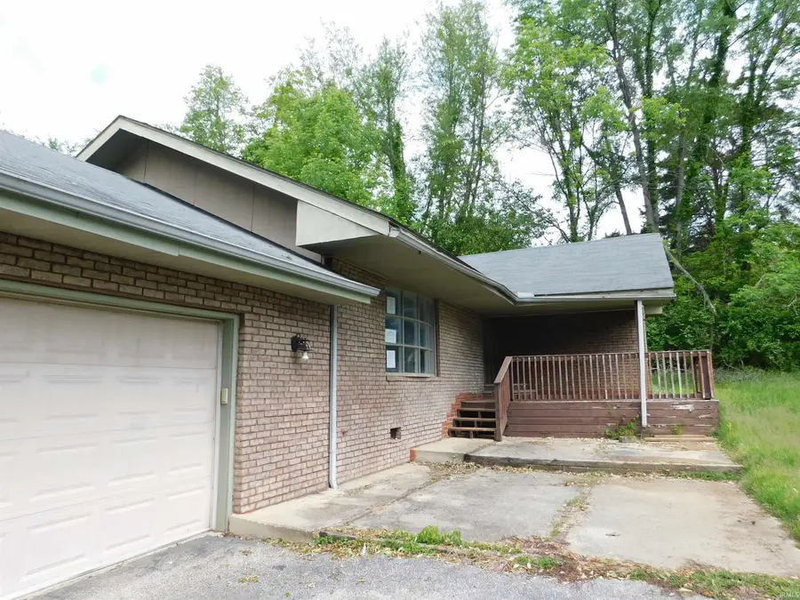 823 Hidden Acres Drive, Bedford, IN 47421 - #3