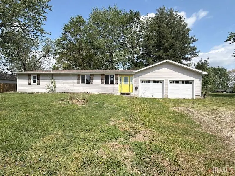 320 Elm Street, Lynnville, IN 47619 - #1