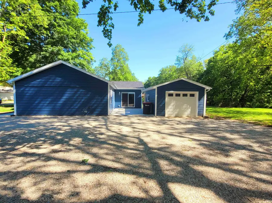 210 N Walnut Street, Delphi, IN 46923 - #2