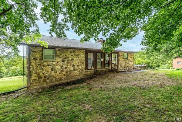 13305 E Hillview Lane, Solsberry, IN 47459