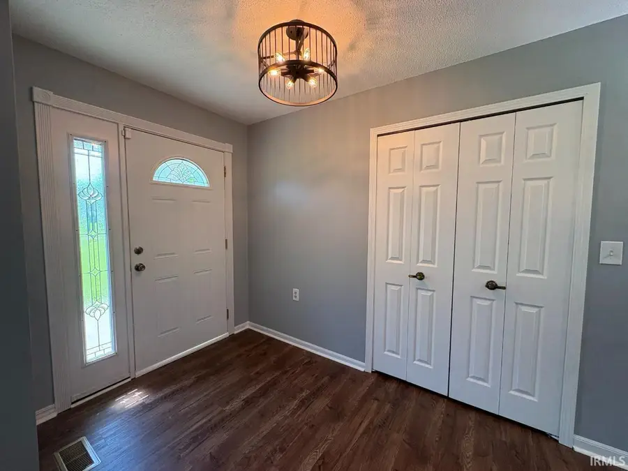 6504 S County Road 560, Selma, IN 47383 - #3