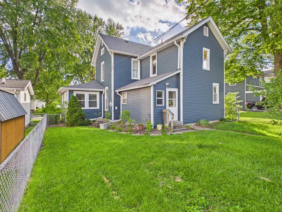 827 Poplar Street, Huntington, IN 46750 - #3