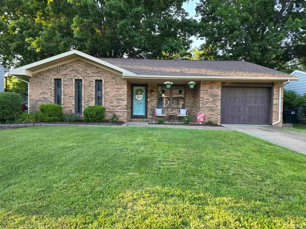 508 Strawberry Hill Road, Evansville, IN 47711