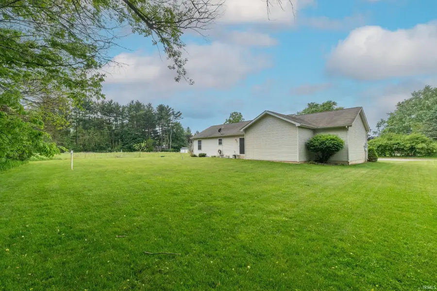 56862 Moyer Lane, Elkhart, IN 46516 - #2