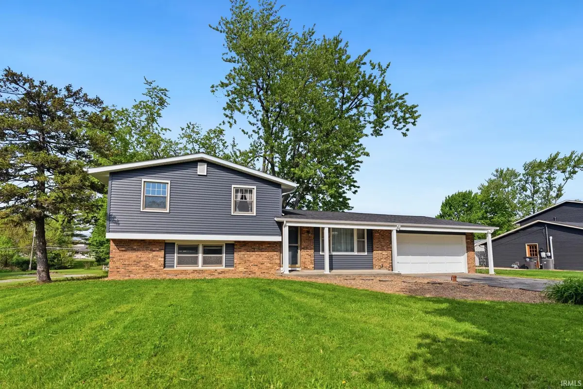 816 Blake Drive, Fort Wayne, IN 46804 - #1