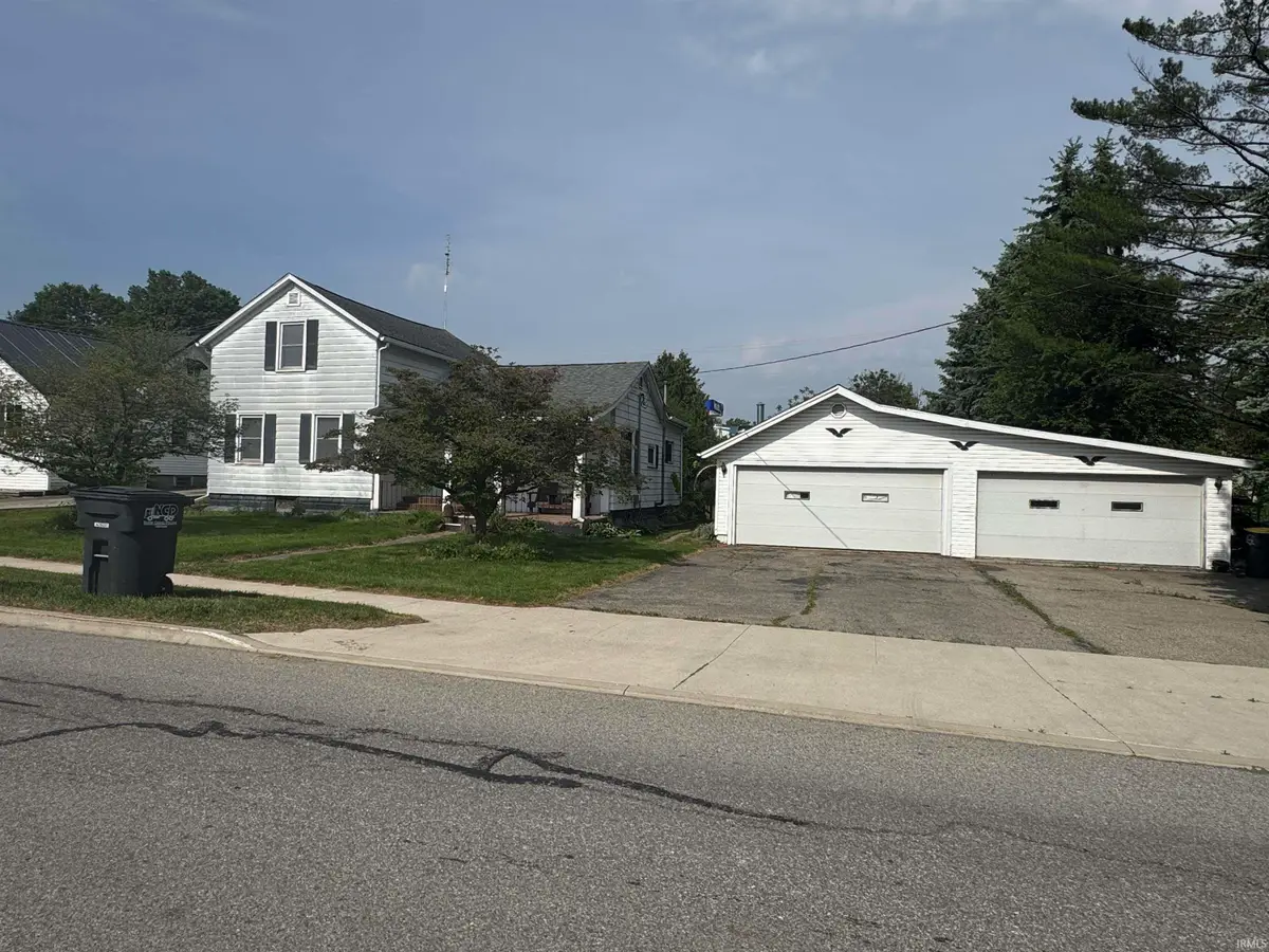 416 S Poplar Street, Lagrange, IN 46761 - #1