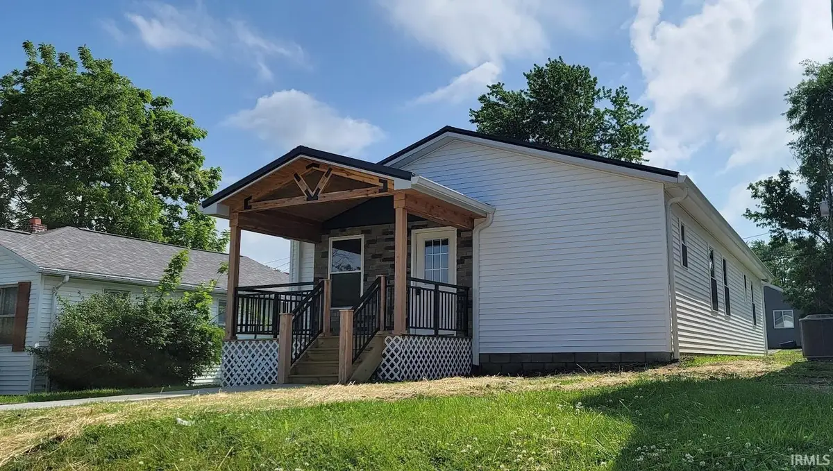 408 SE 6th Street, Washington, IN 47501 - #1