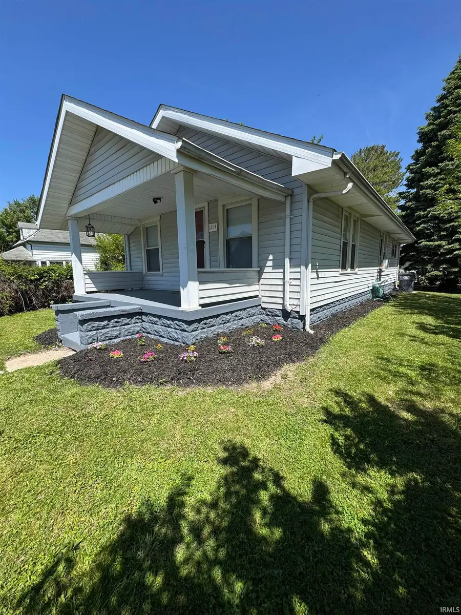 1214 E 28th Street, Anderson, IN 46016 - #2