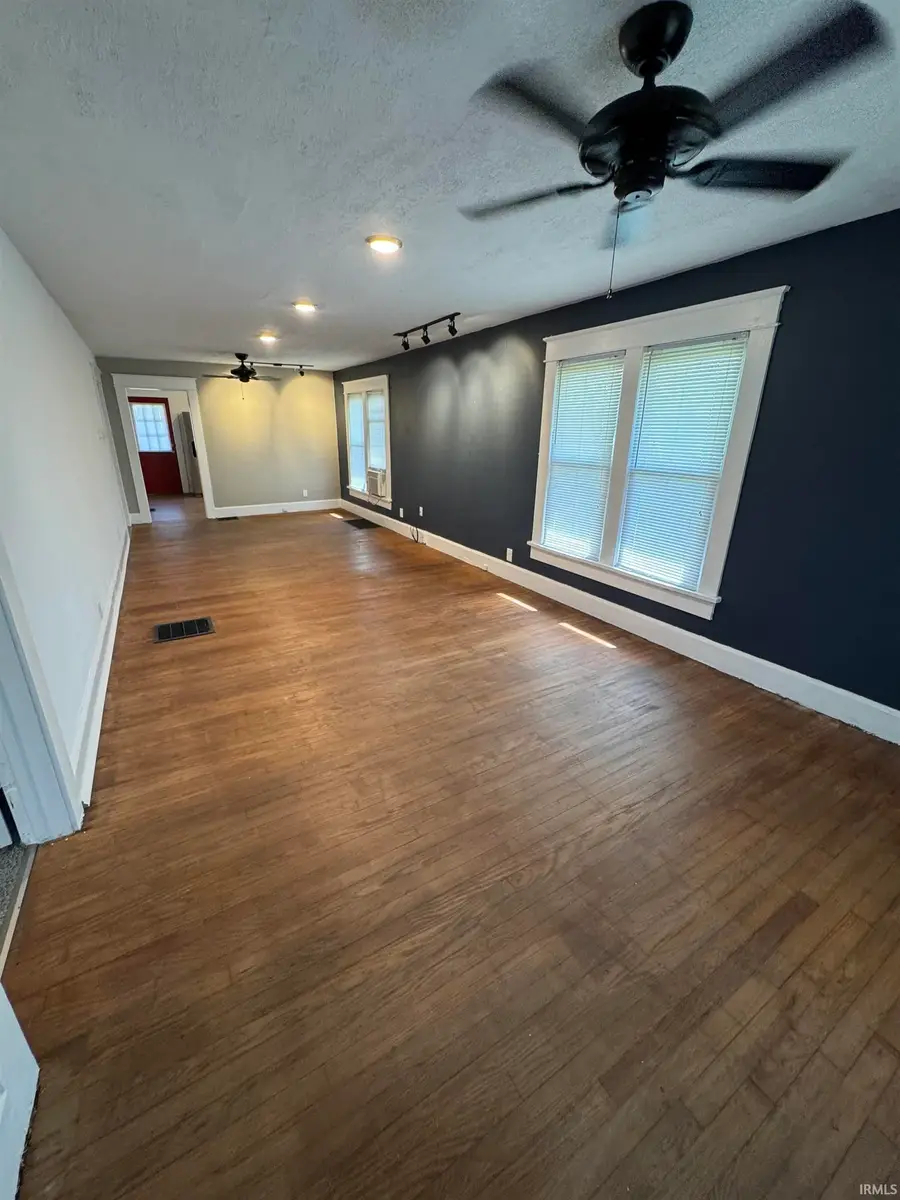 1214 E 28th Street, Anderson, IN 46016 - #3