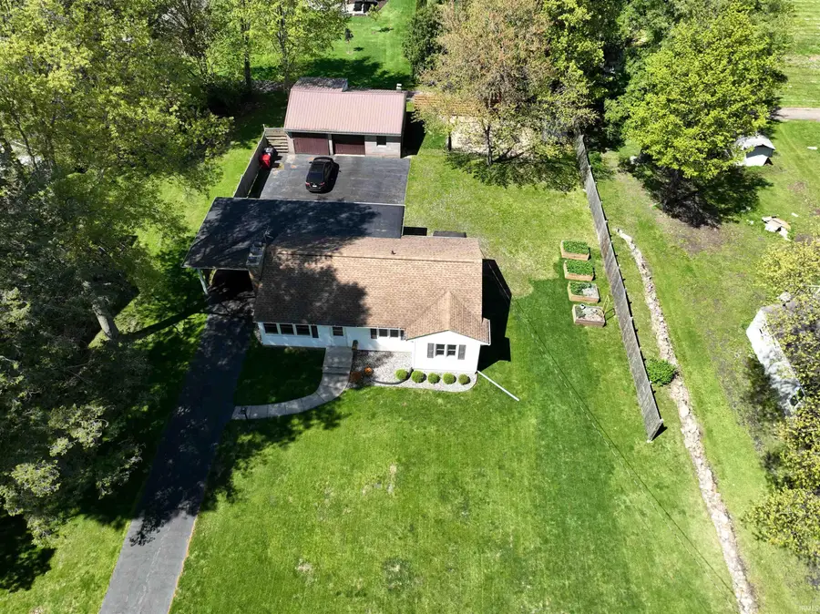 511 E Patterson Street, Lakeville, IN 46536 - #3