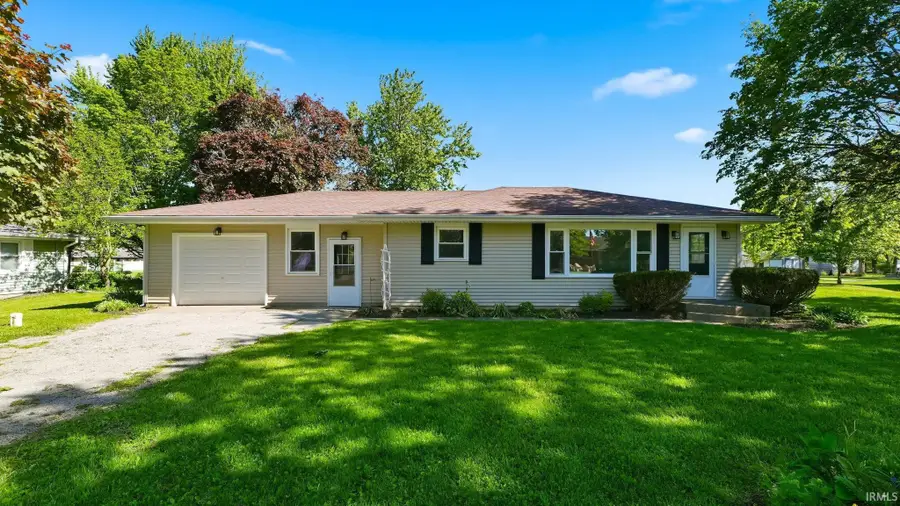 9075 E Orchard Lane, Churubusco, IN 46723 - #2