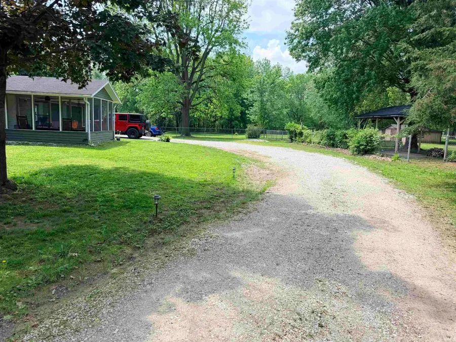 5052 East Country Club Road, Tipton, IN 47947 - #2