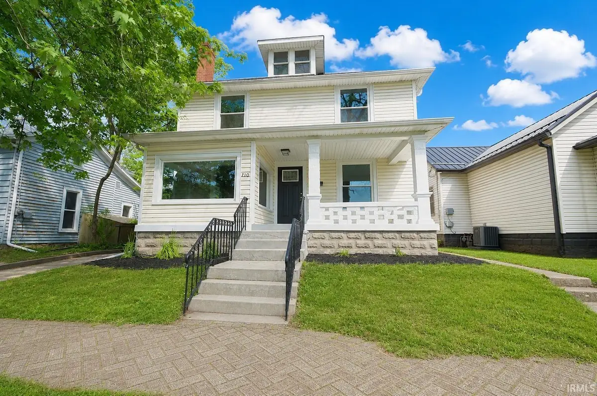 710 W Park Drive, Huntington, IN 46750 - #1