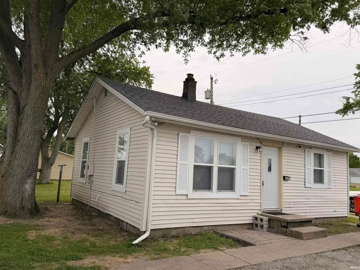509 1/2 Walnut Street, Monticello, IN 47960 - #1