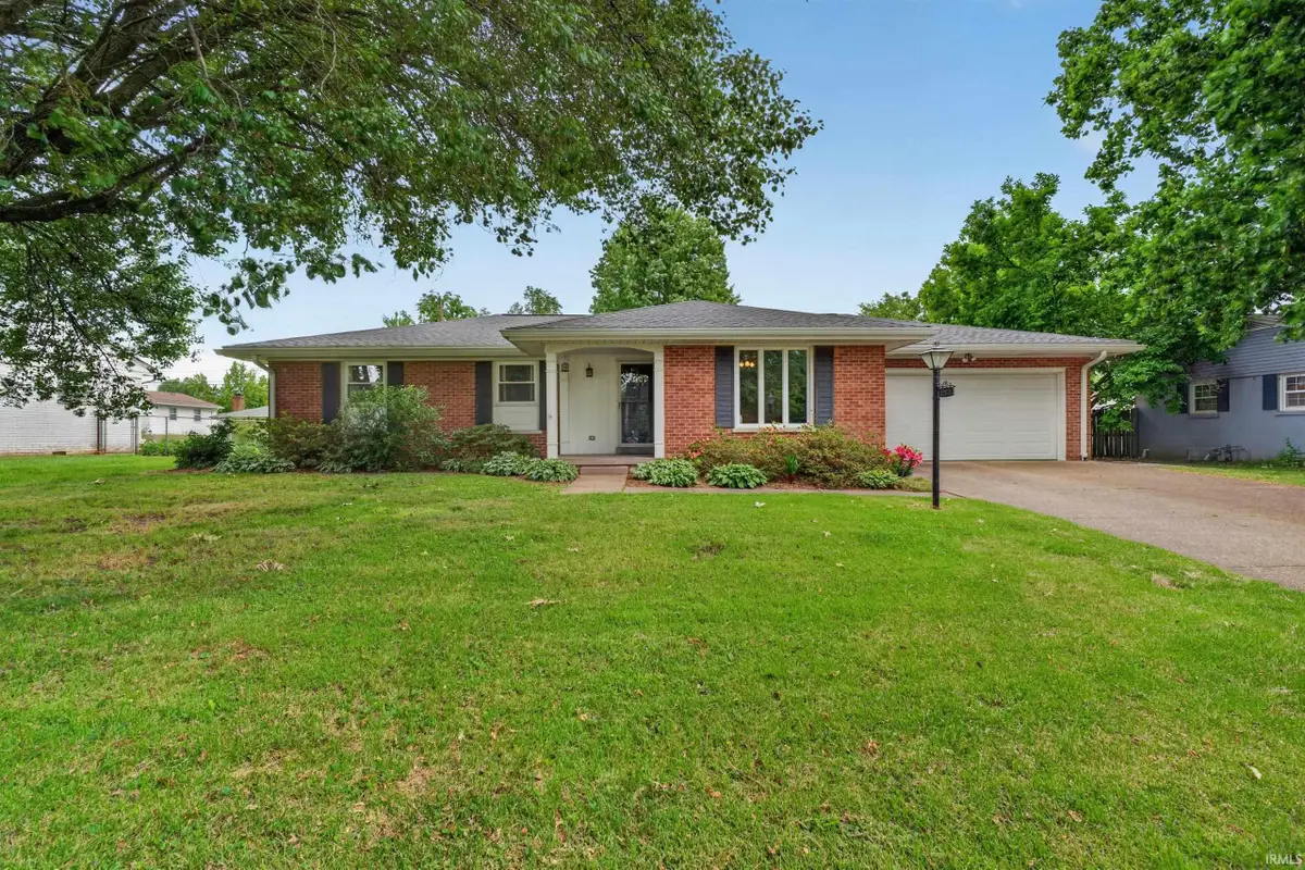 7510 E Mulberry Street, Evansville, IN 47715 - #1
