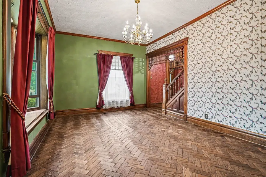 435 S Main Street, Middlebury, IN 46540 - #3