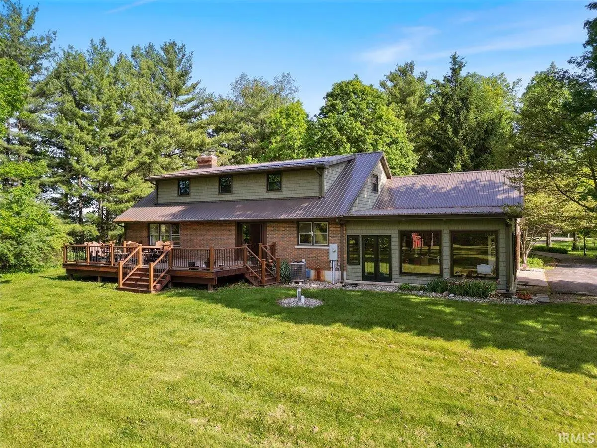 1725 W Old Trail Road, Columbia City, IN 46725 - #1