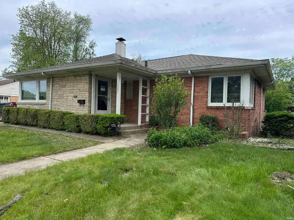 1821 Rockne Drive, South Bend, IN 46617