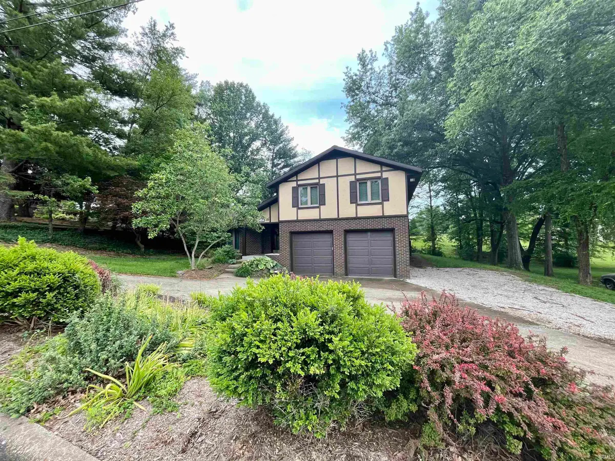 1153 W 13th Street, Jasper, IN 47546 - #1